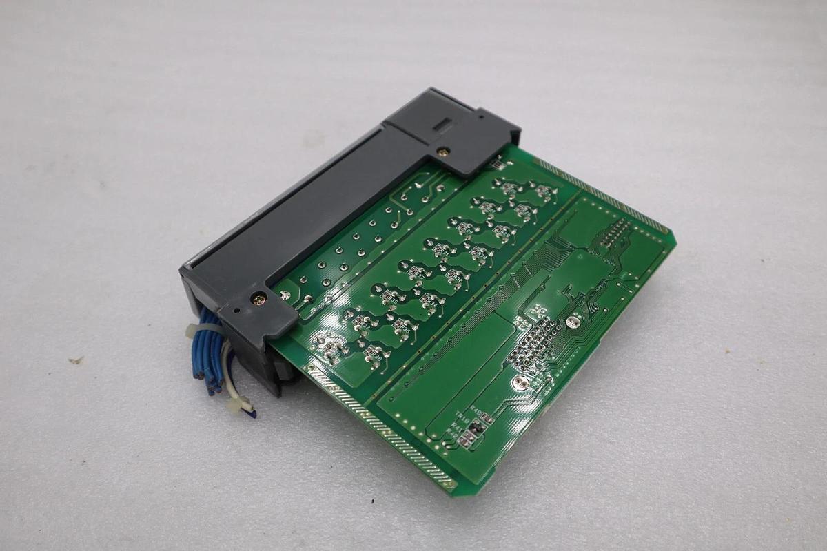 Used Allen Bradley 1746-OV16 Ser. C Output Module SLC 500 1746OV16 AB STOCK K-83-D