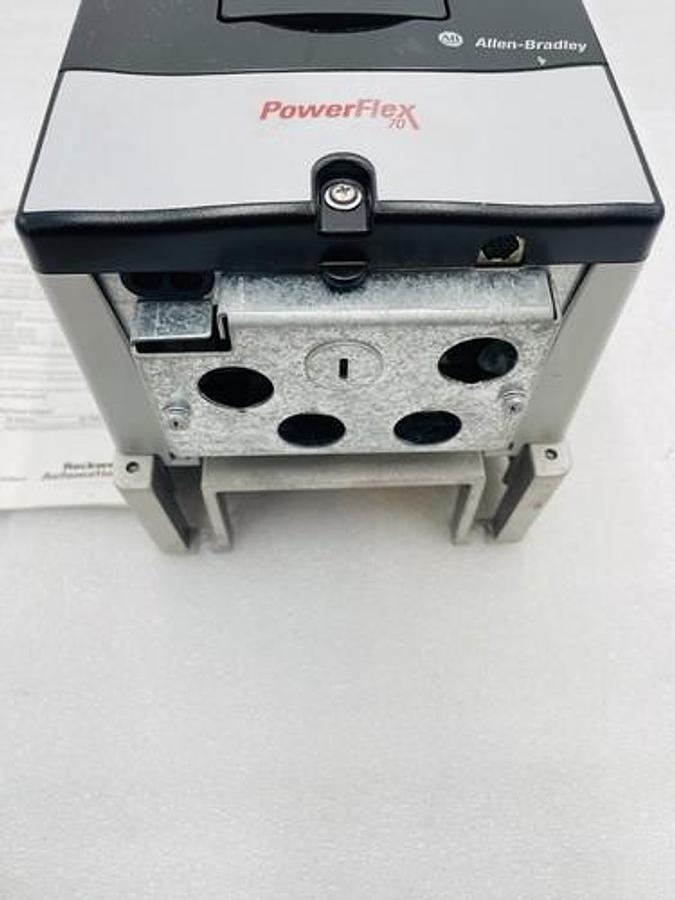 Used ALLEN BRADLEY 20AD2P1A0AYNAEG0 POWERFLEX 70 ADJUSTABLE FREQUENCY AC DRIVE #2249