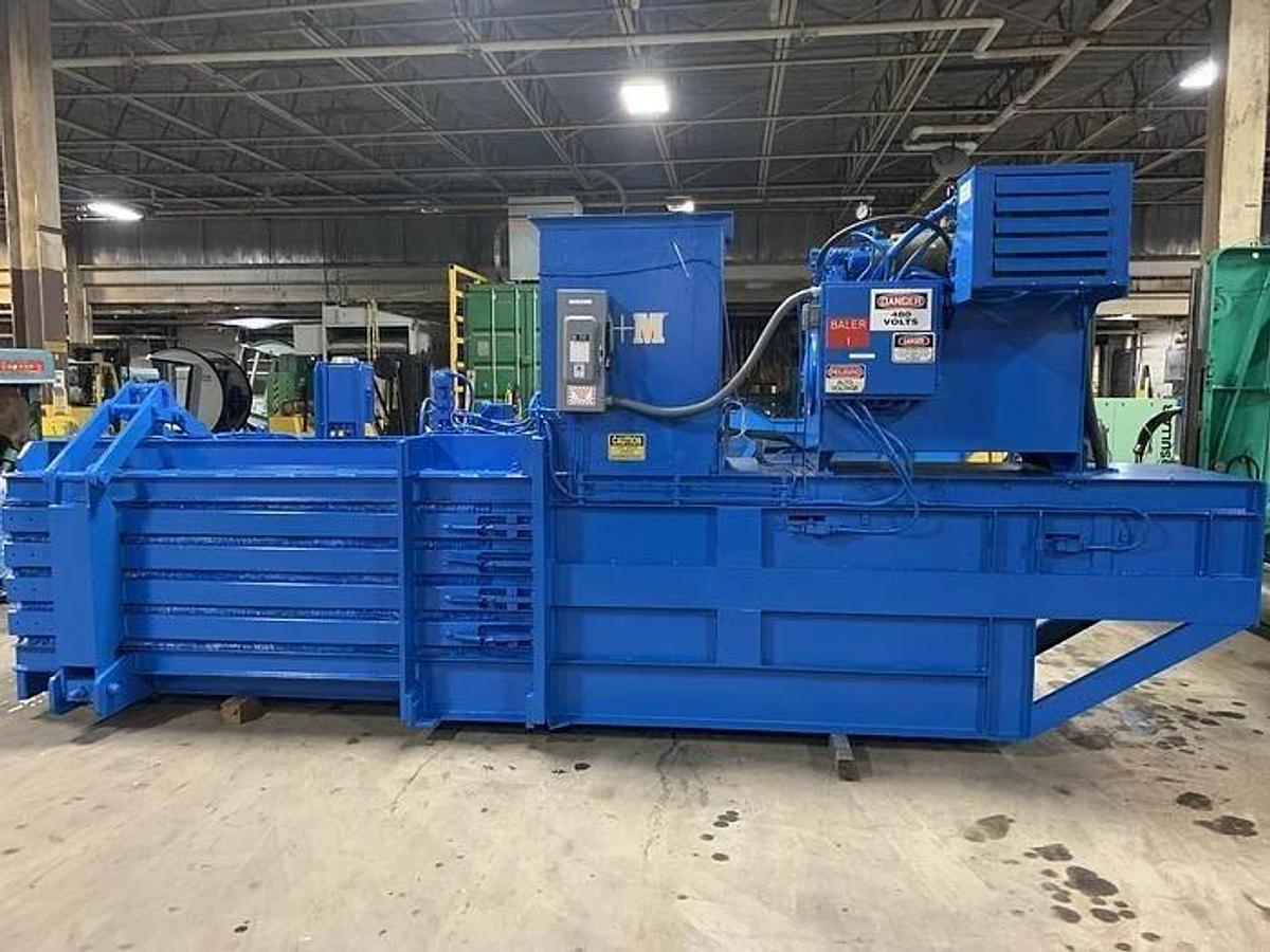 Used C&M HORIZONTAL OPEN END HORIZONTAL BALER MODEL 3430-0E56 30 HP