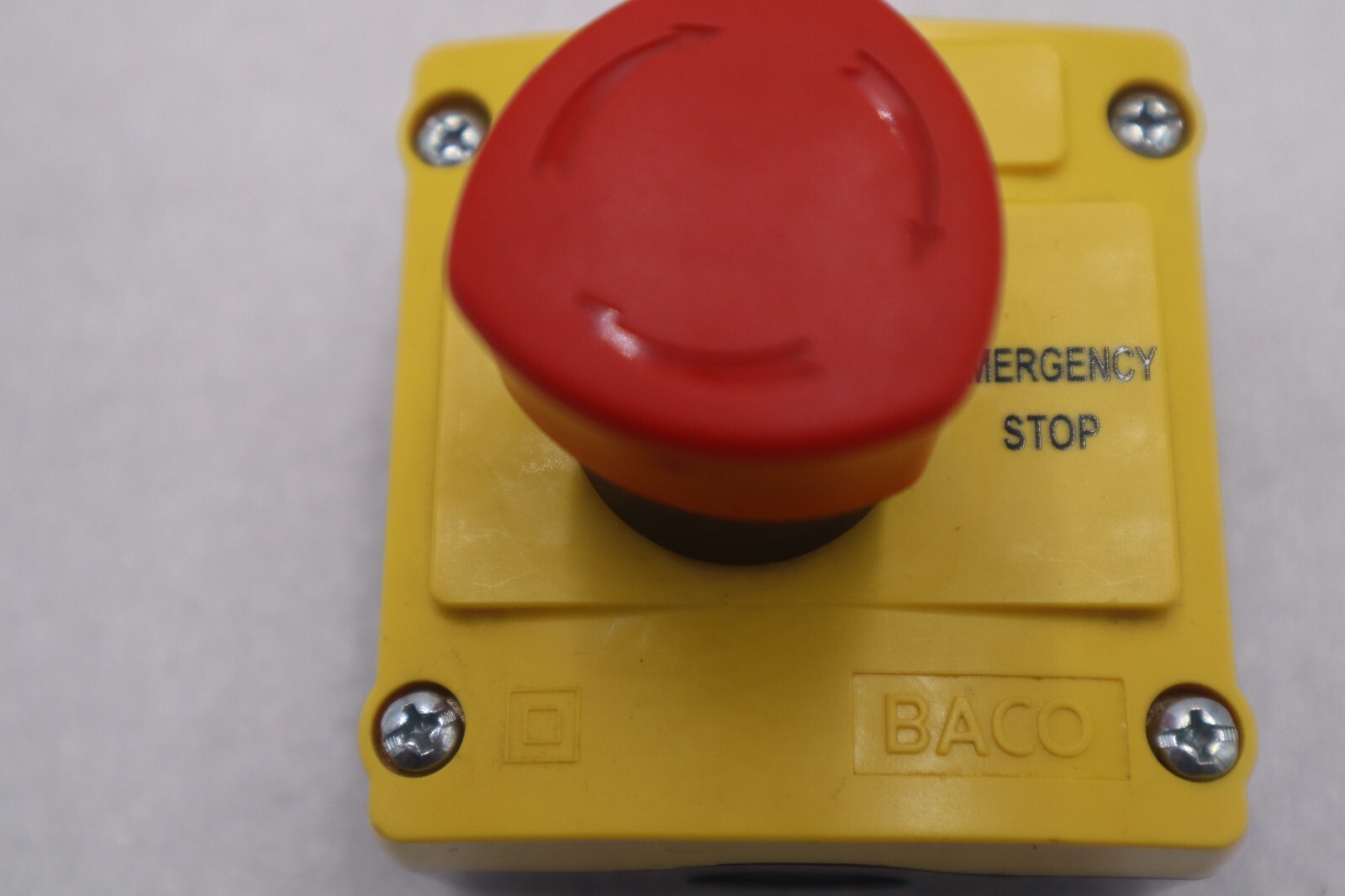Used BACO CONTROLS LBX17302 / LBX17302 NEW EMERGENCY STOP BUTTON STOCK K-3482