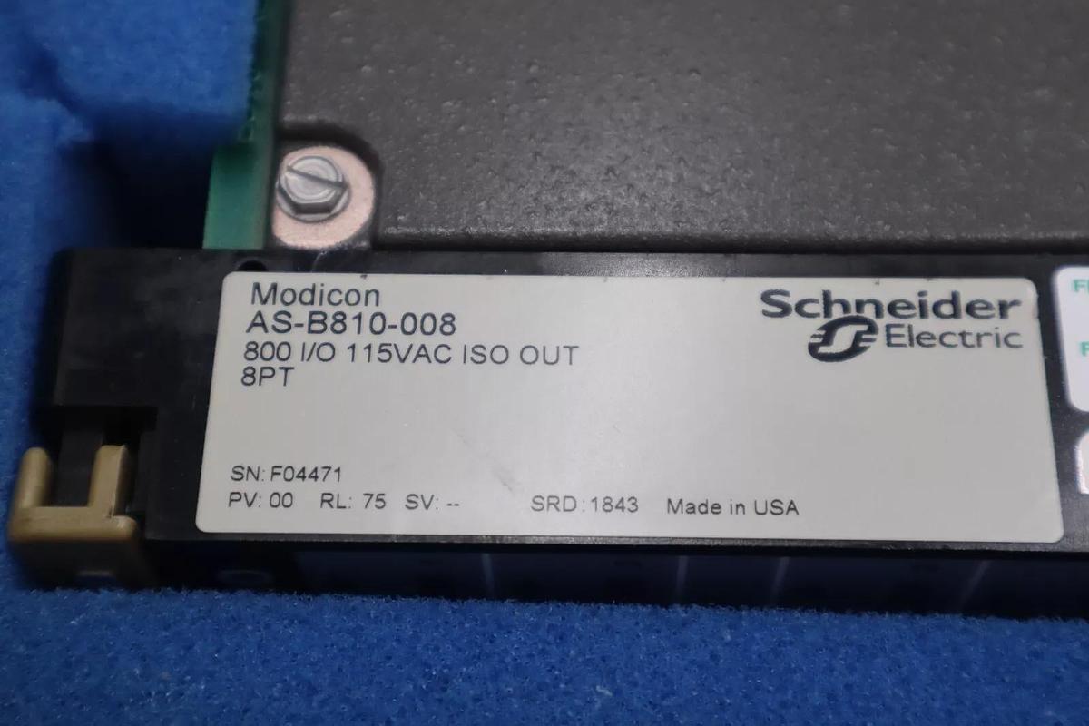 Used NEW IN BOX  MODICON AS-B810-008 OUTPUT MODULE STOCK G103