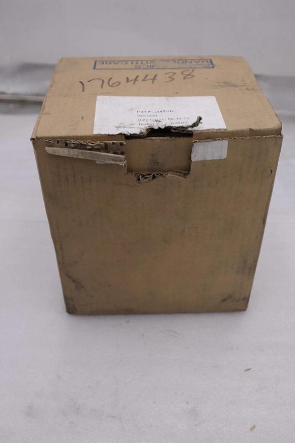 Yaskawa CIMR-JU2A0012BAA Variable Frequency Drive, 240 Volt, 3 Phase,  3 HP NEW