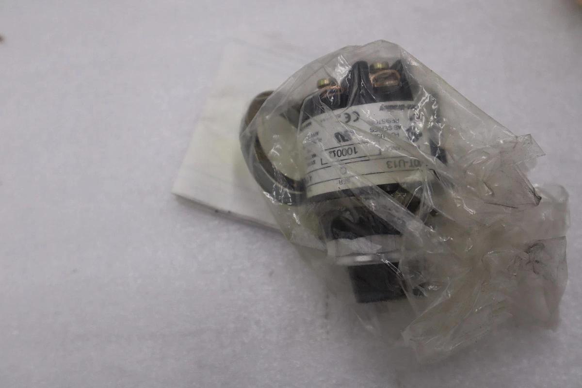 NEW OPEN BOX AB 800T-U13 Allen Bradley Potentiometer STOCK G85B