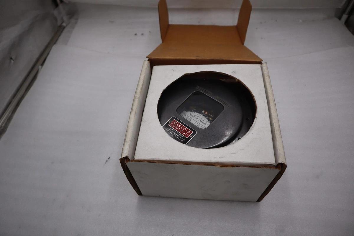 DWYER MERCOID PRW-2-P1 2&3R DIFFERENTIAL PRESSURE SWITCH STOCK 5180CC