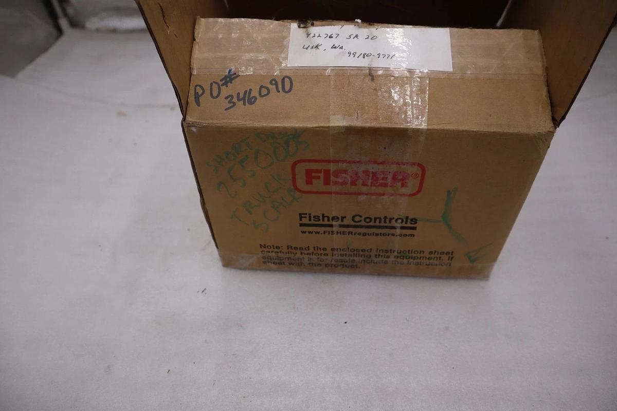 R622H-JGJ 1st Stage Regulator, 8-12 psig Spring, POL x 3/4" NPT NEW WITH BOX