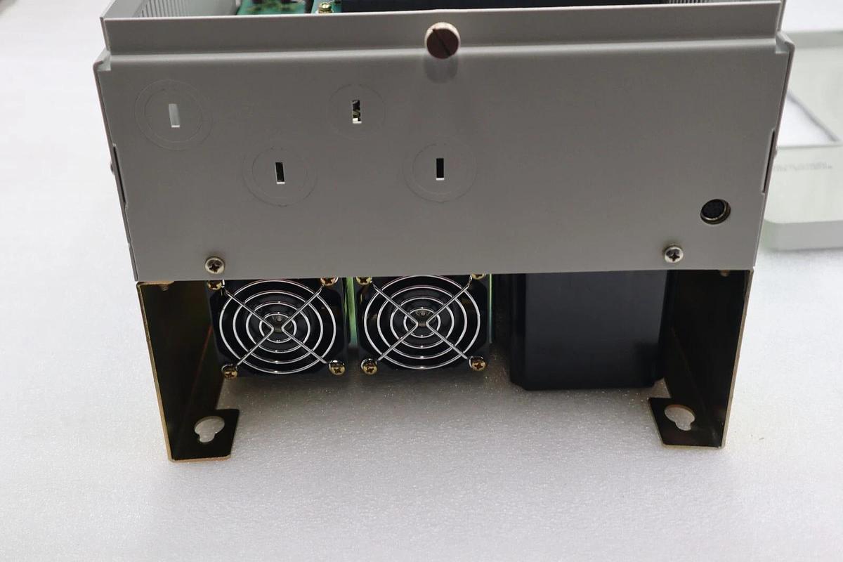 NEW ALLEN BRADLEY 1336S-BRF75-AA-EN-L6 / 1336SBRF75AAENL6 7.5 VFD STOCK 2205