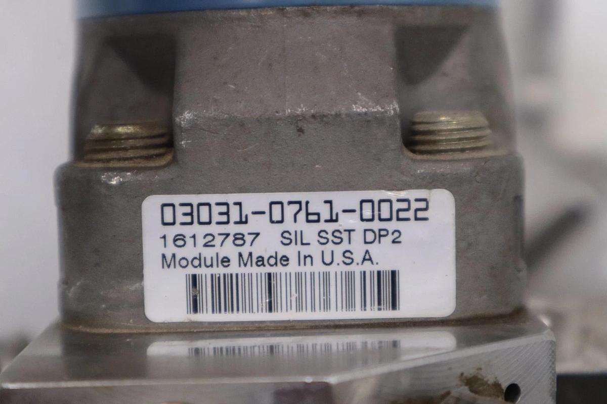 Used FISHER ROSEMOUNT 3051CD2A02A1AS5/03031-0761-0022 PRESSURE TRANSMITTER #GF510