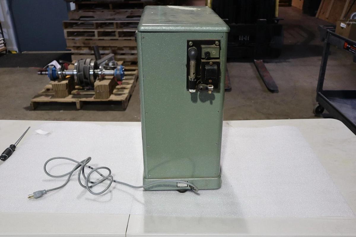 Used Mettler Instrument B5H26 Precision Scale 200g STOCK 2053