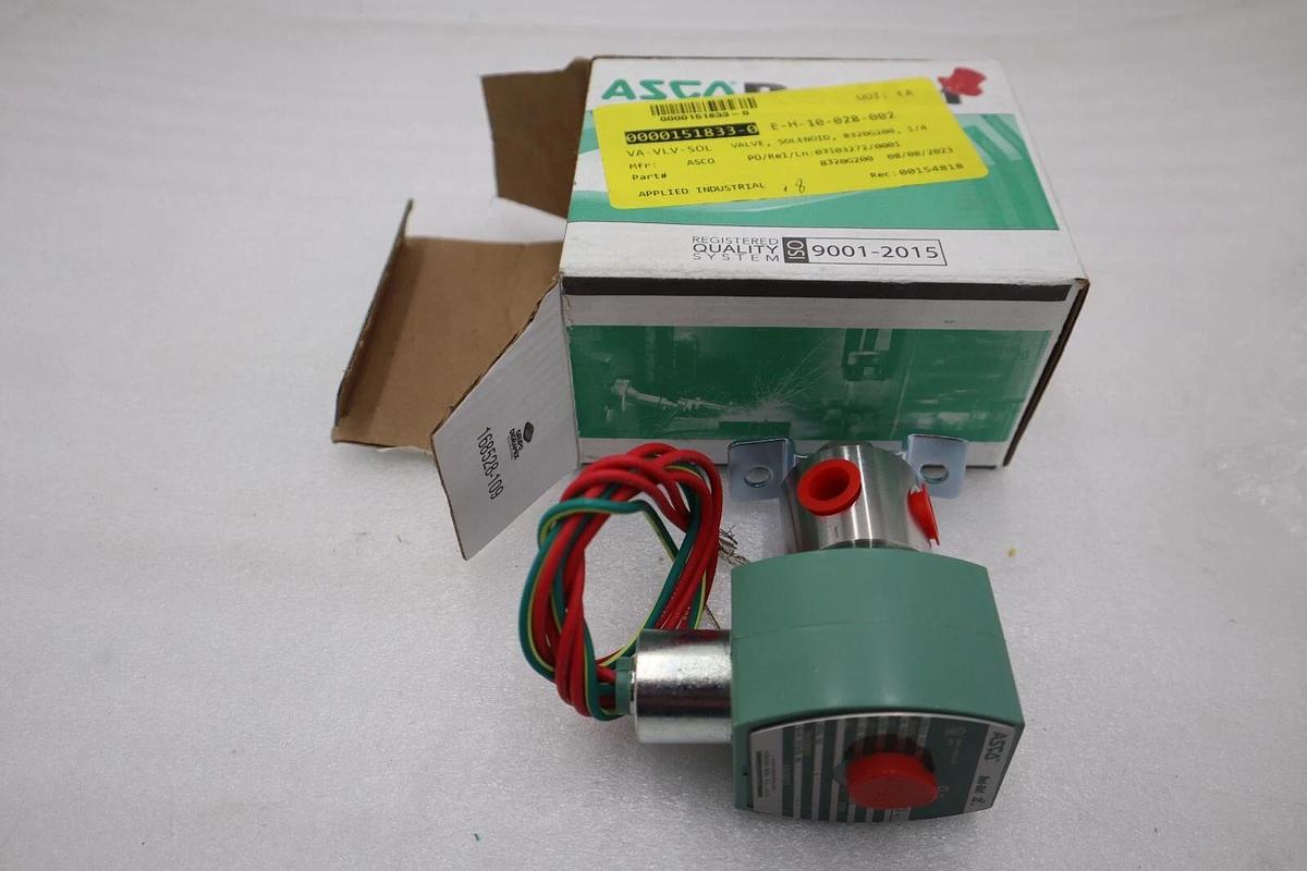 NEW ASCO 8320G200 3-Way STAINLESS SOLENOID VALVE 1/4" 120Vac STOCK G23A