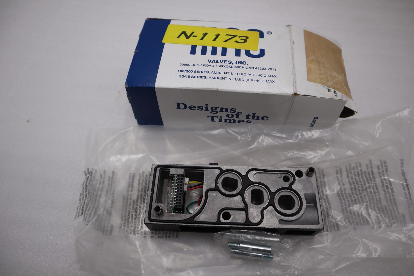 MAC 92B-000-BK2=3628 / 92B-000-BK2 SOLENOID VALVE MANIFOLD BASE STOCK H804A