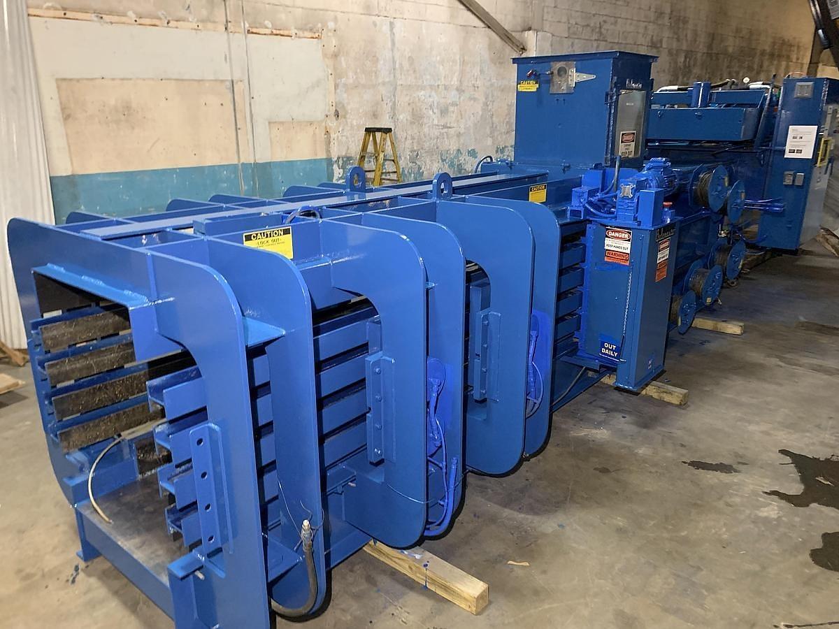 Used BALEMASTER HORITZONTAL AUTO TIE BALER 44100GL-10 TWIN 50 HP MOTORS 10" CYLINDER