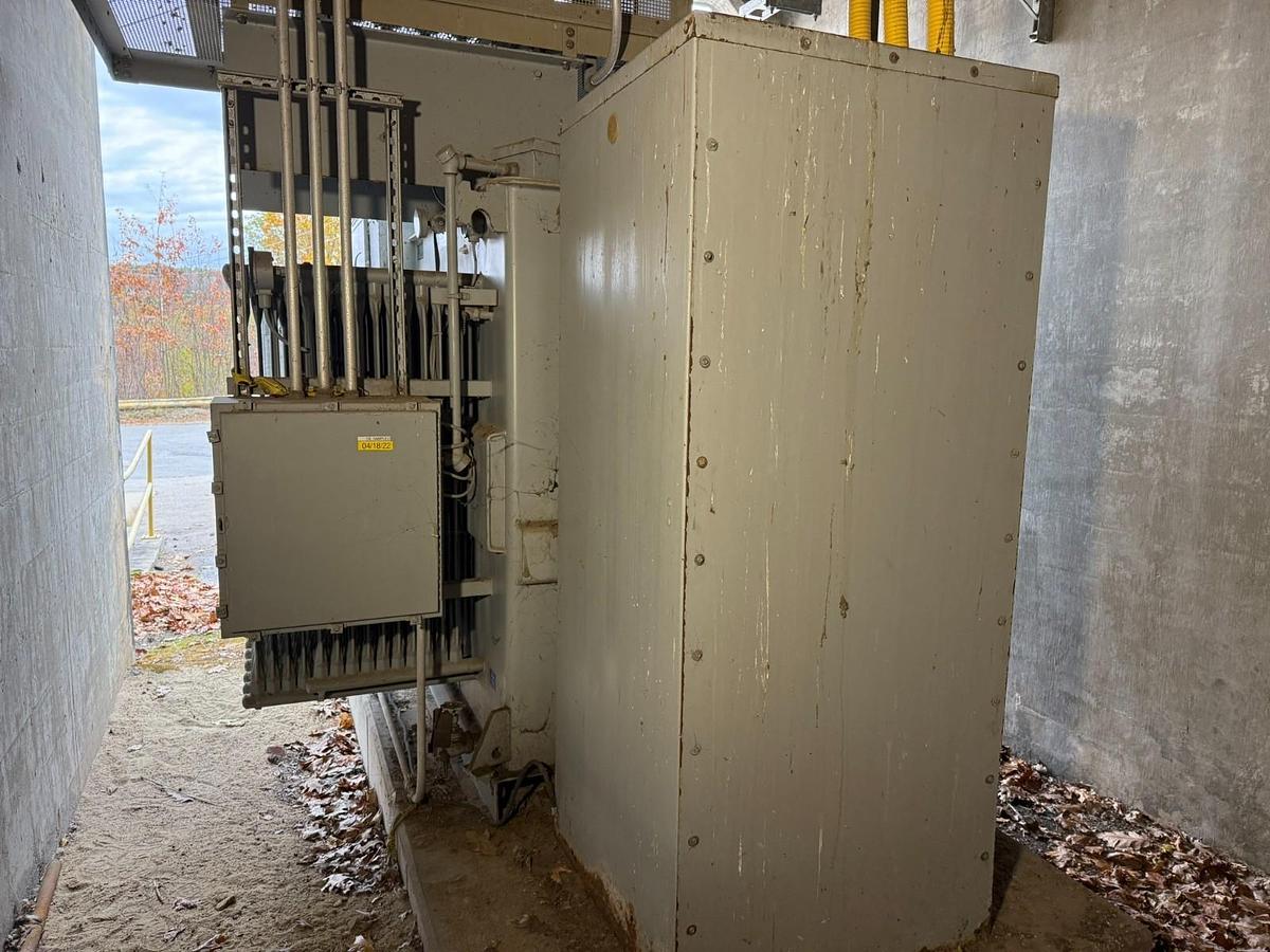 Used Cutler Hammer Substation Transformer 3750 Kva Primary 13600 Sec 4160Y/2400 Volt