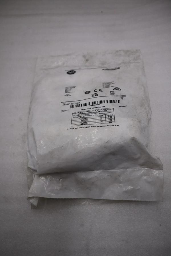 Used New AB ALLEN BRADLEY 42GRP-9041-QD PHOTOSWITCH STK GF160
