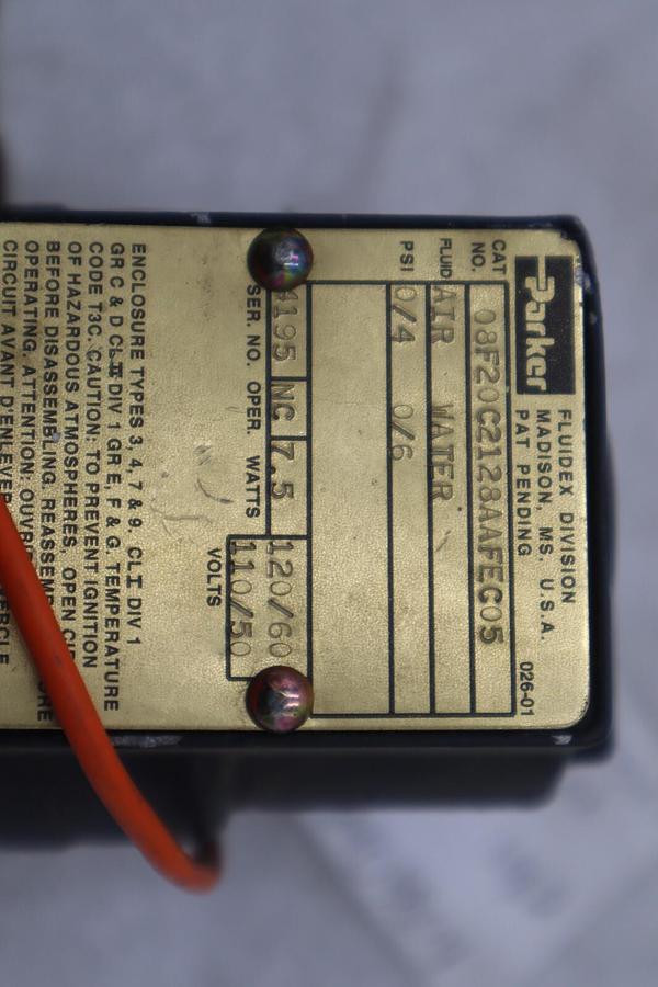 Used PARKER 08F20C2128AAFEC05 110/120V 0/4 0/6 PSI AIR WATER STOCK K-3573