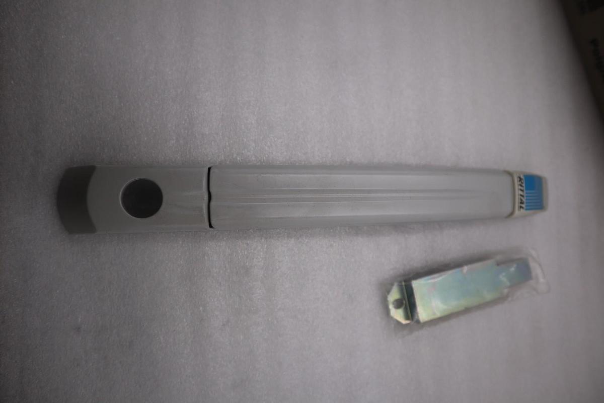 Used Rittal 8611.020 De Luxe Comfort Handle NEW IN BOX STOCK GF-104A