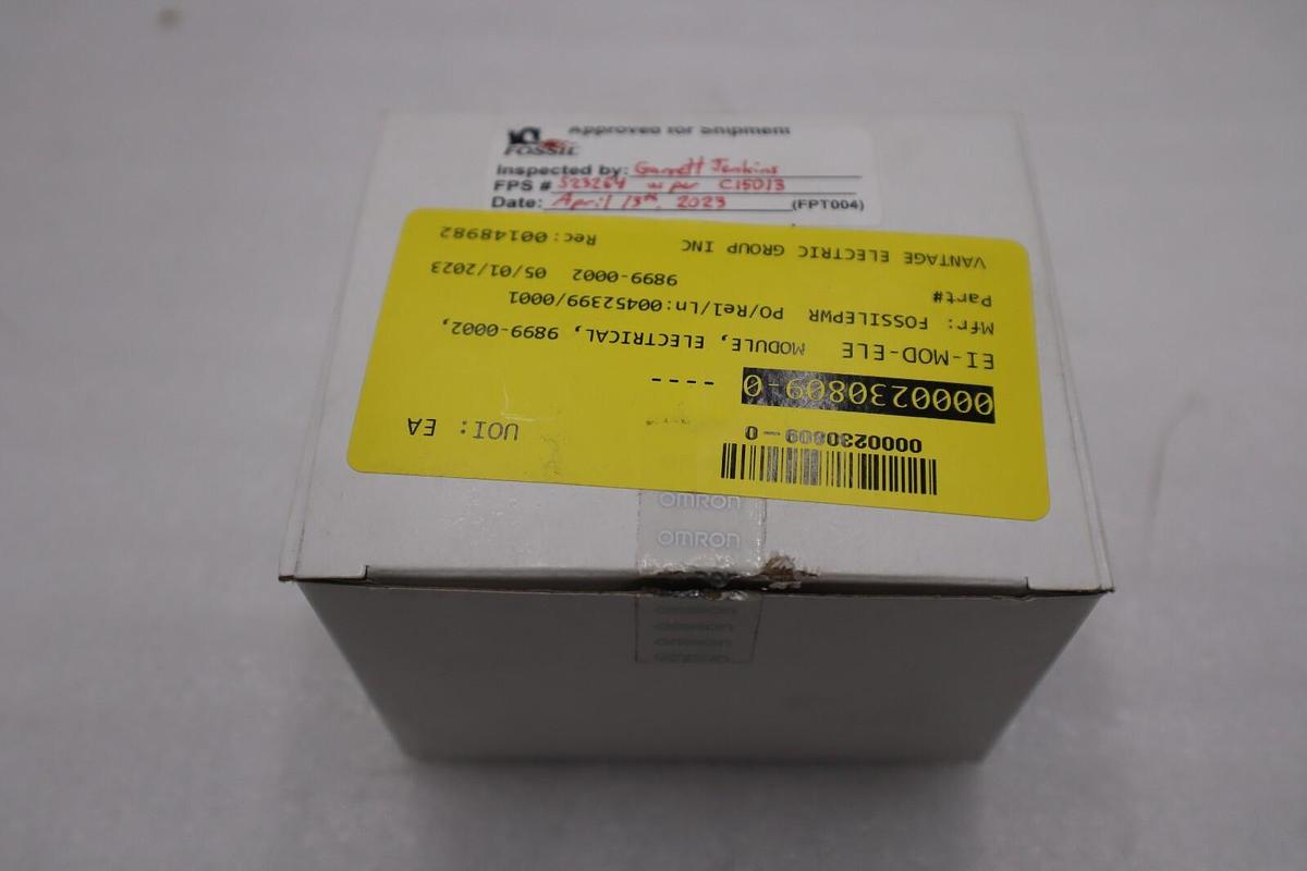 Used NEW OPEN BOX Omron ZEN-10C1AR-A-V2 ZEN10C1ARAV2 Relay STOCK G413A