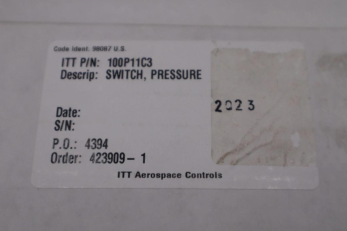 Used NEW IN BOX  ITT NEO DYN 100P11C3 ADJUSTABLE PRESSURE SWITCH STOCK G132