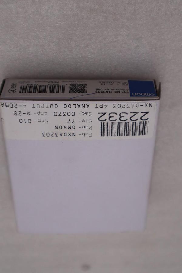 OMRON NX-DA3203 ANALOG OUTPUT UNIT - NEW SEALED - STOCK GF572A