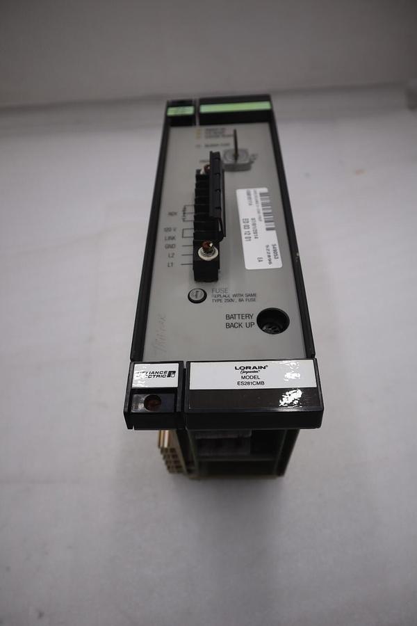 Used NEW RELIANCE ELECTRIC ES281CMB POWER SUPPLY 120-240VAC STOCK G110A