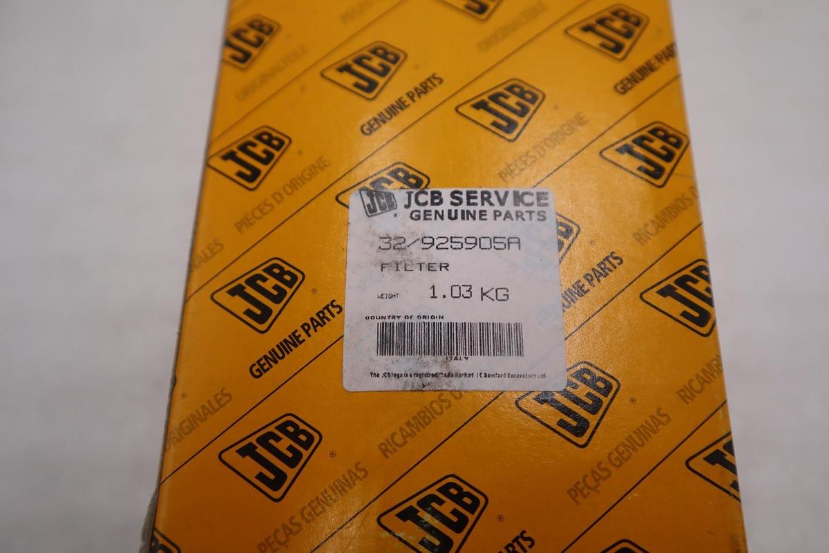 Used JCB 32/925905A Hydraulic Filter Replaces P764729 AT222005 AT336140 STK GF675