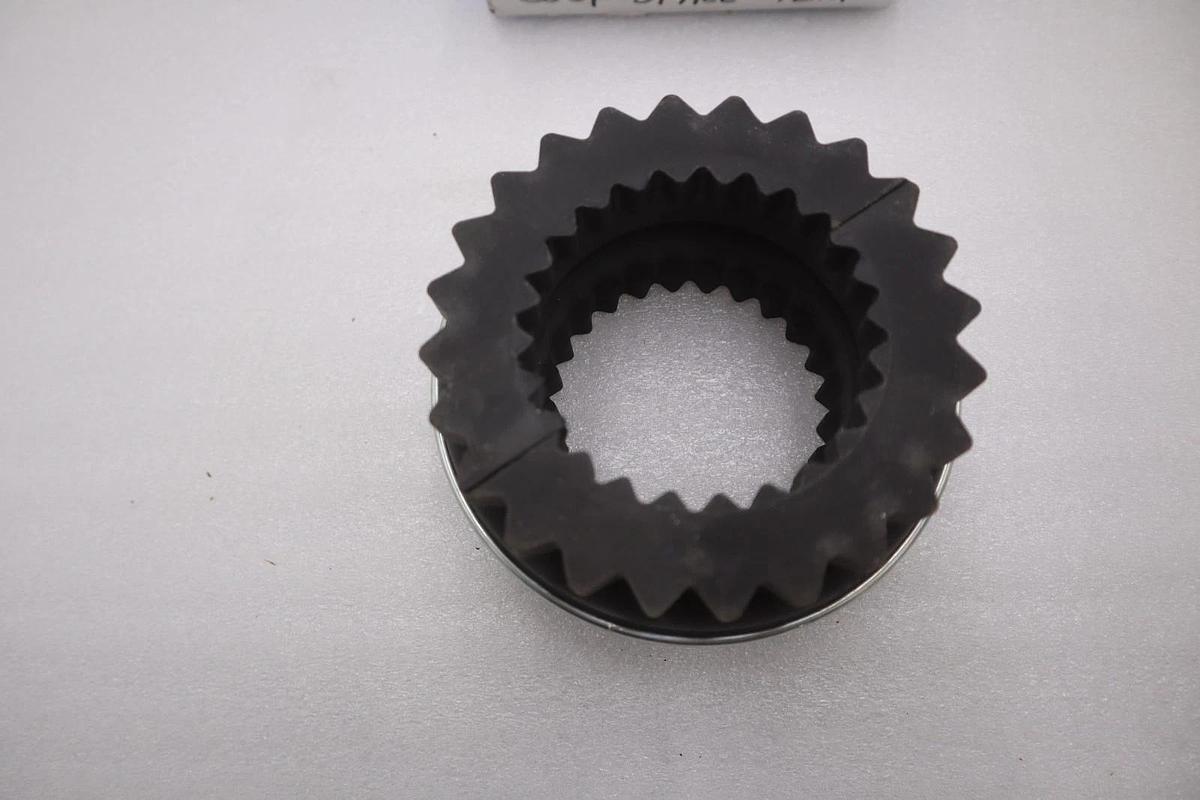 NEW OPEN BOX MARTIN 7EM QUADRAFLEX COUPLING SLEEVE GF560