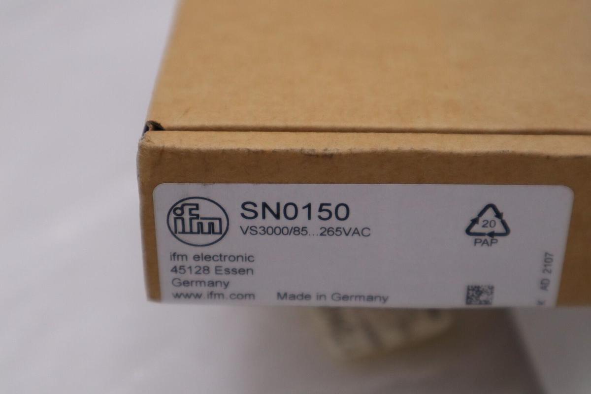 NEW IN BOX IFM EFECTOR SN0150 VS3000/85-265VAC 90-240VAC STOCK H1219