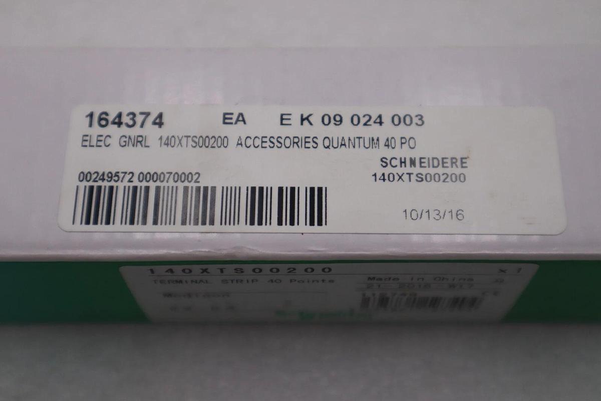140XTS00200 Modicon Quantum Term 140-XTS-002-00 NEW UNIT STOCK G256A