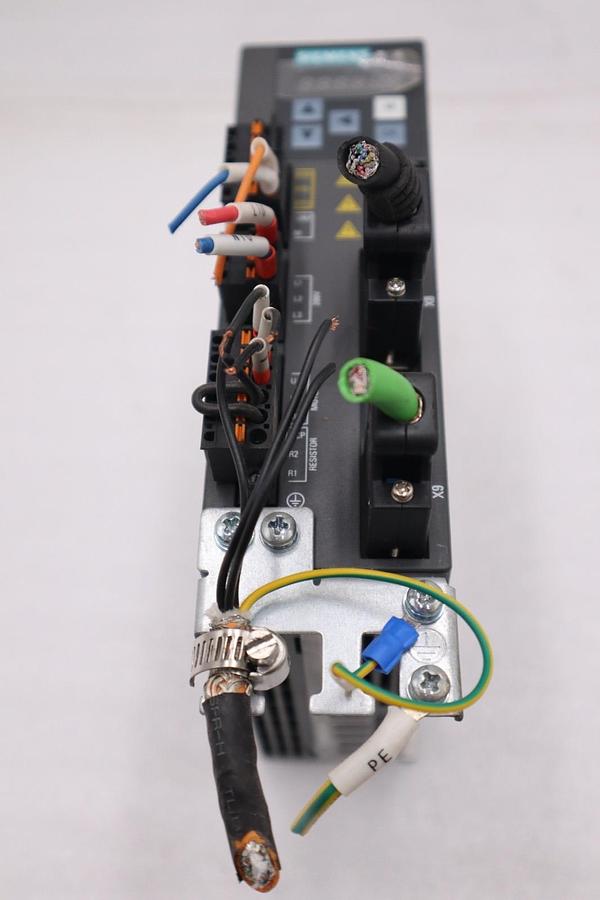 Used SIEMENS 6SL3210-5FB10-4UF1 SINAMICS V90 PROFINET SERVO DRIVE - STOCK H815C