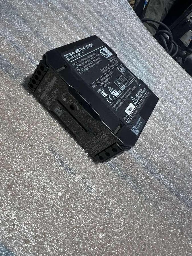 Used NEW OPEN BOX OMRON Power Supply S8VK-G03005 S8VKG03005 STK L814CC