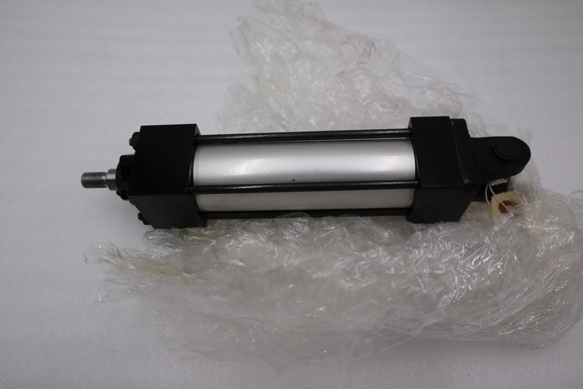 NEW ASCO P2AK-04A1J-AAA2 / P2AK04A1JAAA2 STOCK H924