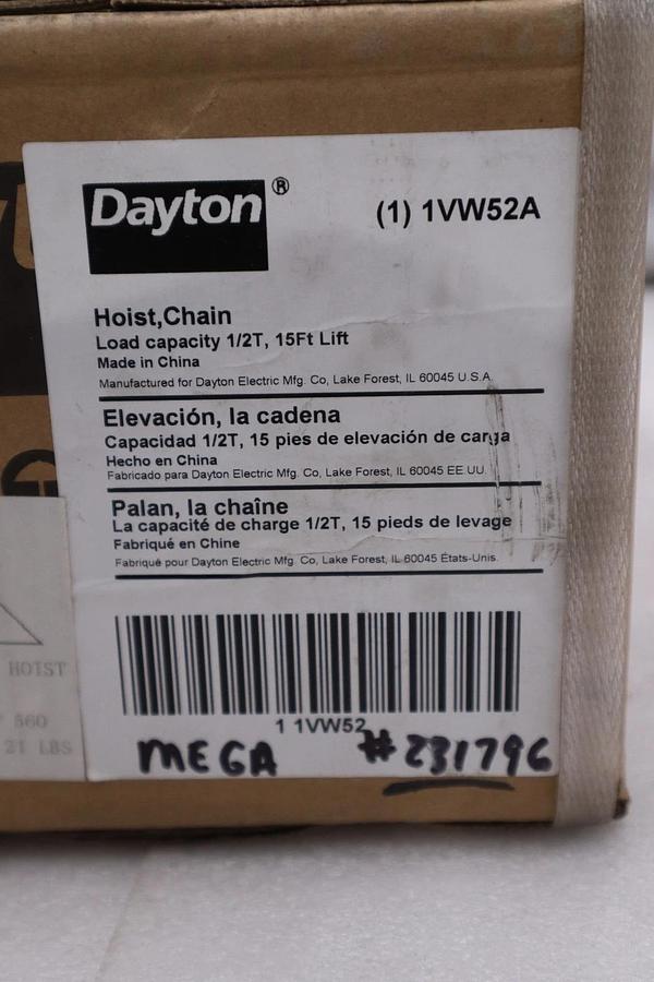 Used Dayton 1VW52 Hoist Chain Load Capacity 1/2T 15Ft Lift - STOCK GF455