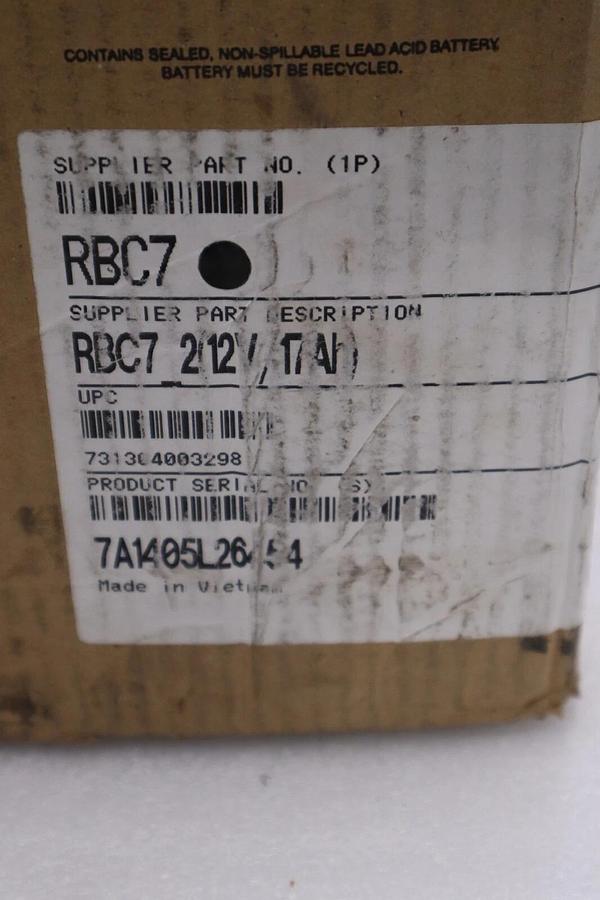 Used NEW SCHNEIDER ELECTRIC APC RBC7 NON-SPILLABLE BATTERY 17AH 12 VAC STOCK H68