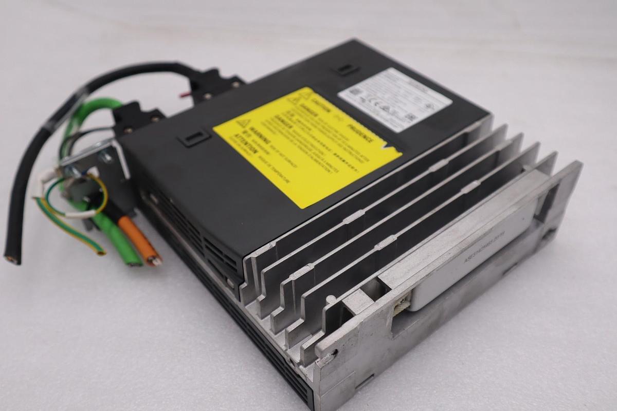 Used SIEMENS 6SL3210-5FB10-4UF1 SINAMICS V90 PROFINET SERVO DRIVE - STOCK H816C