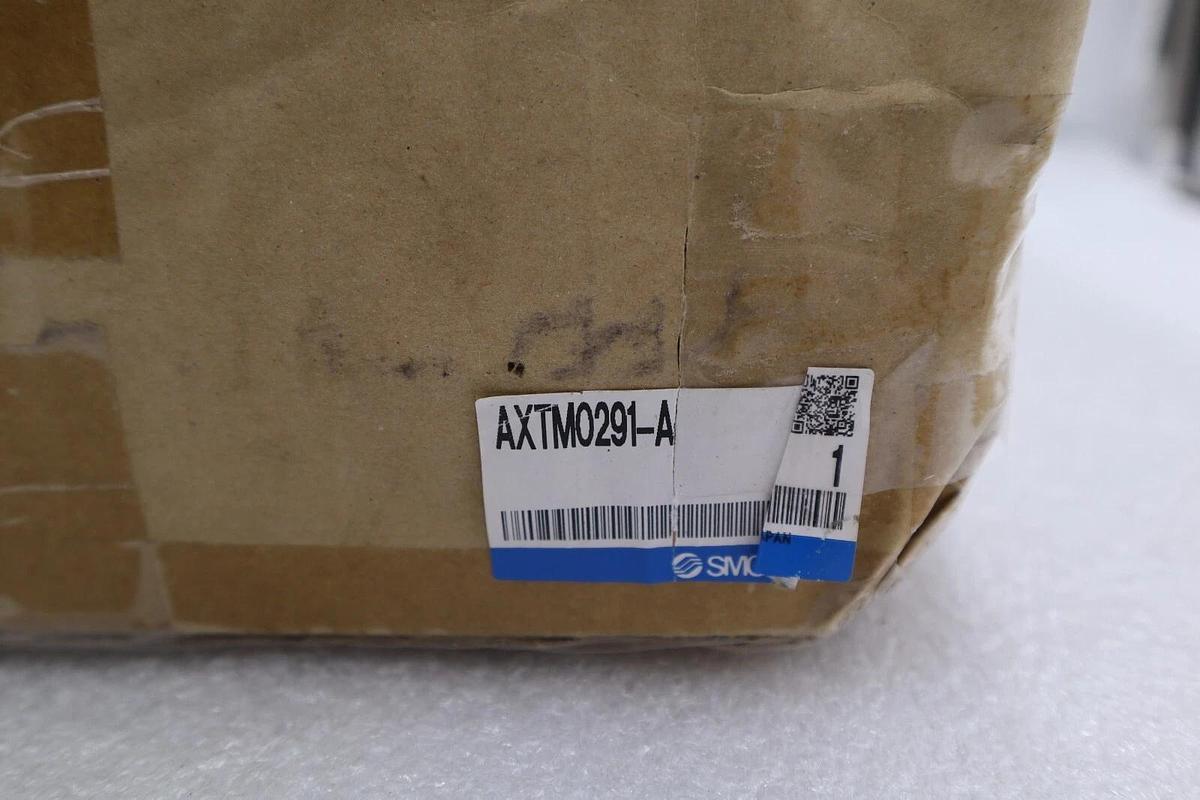 Used NEW SMC AXTM0291-A Manifold STOCK S-318