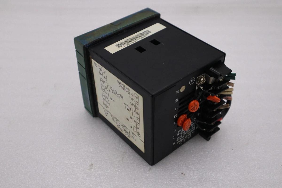 Used HONEYWELL DC20EH-0-000-1000B0-0 UNIVERSAL CONTROLLER STOCK K-380-D