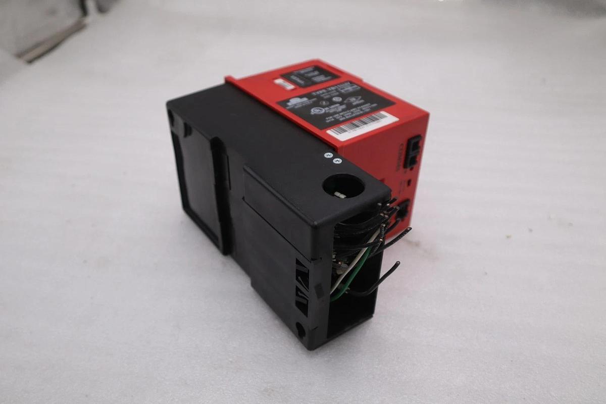 Used FIREYE YB110UV BURNERLOGIX PRIMARY SAFETY CONTROL - STOCK 3725CC