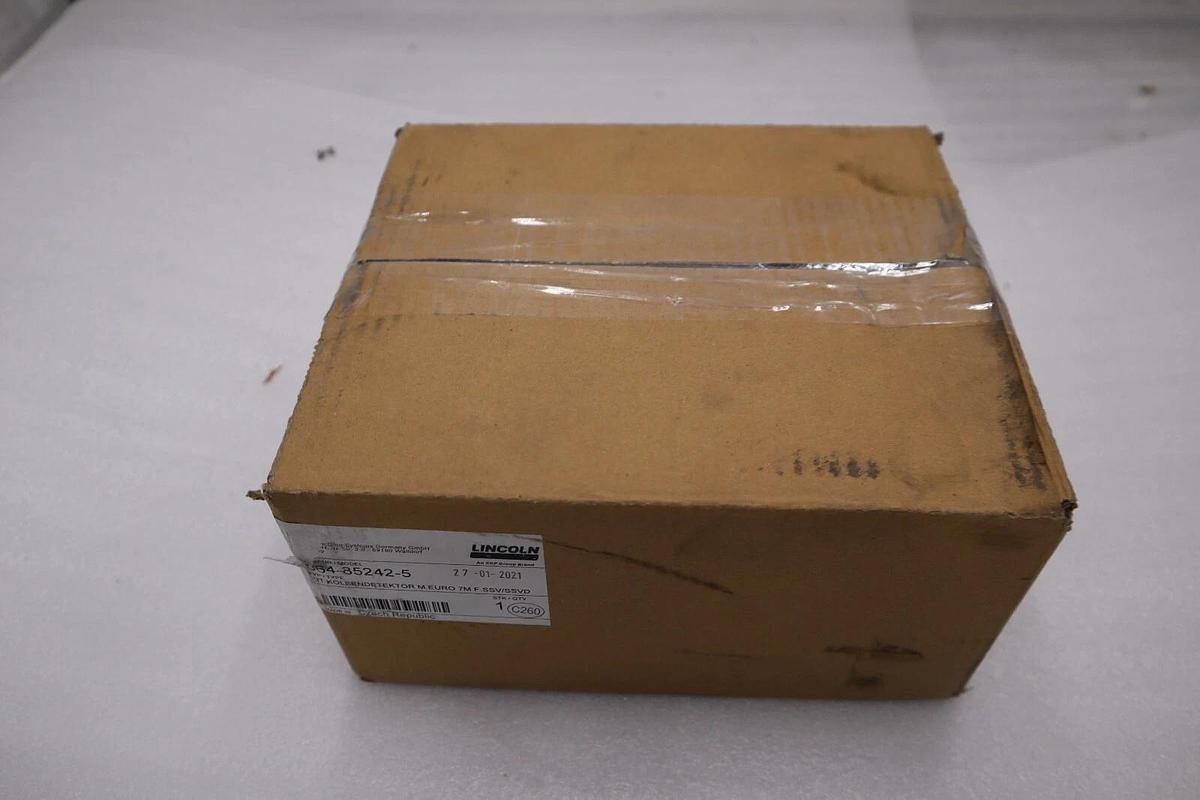 Used NEW IN BOX Lincoln 664-85242-5 Proximity Switch Kit STOCK H789