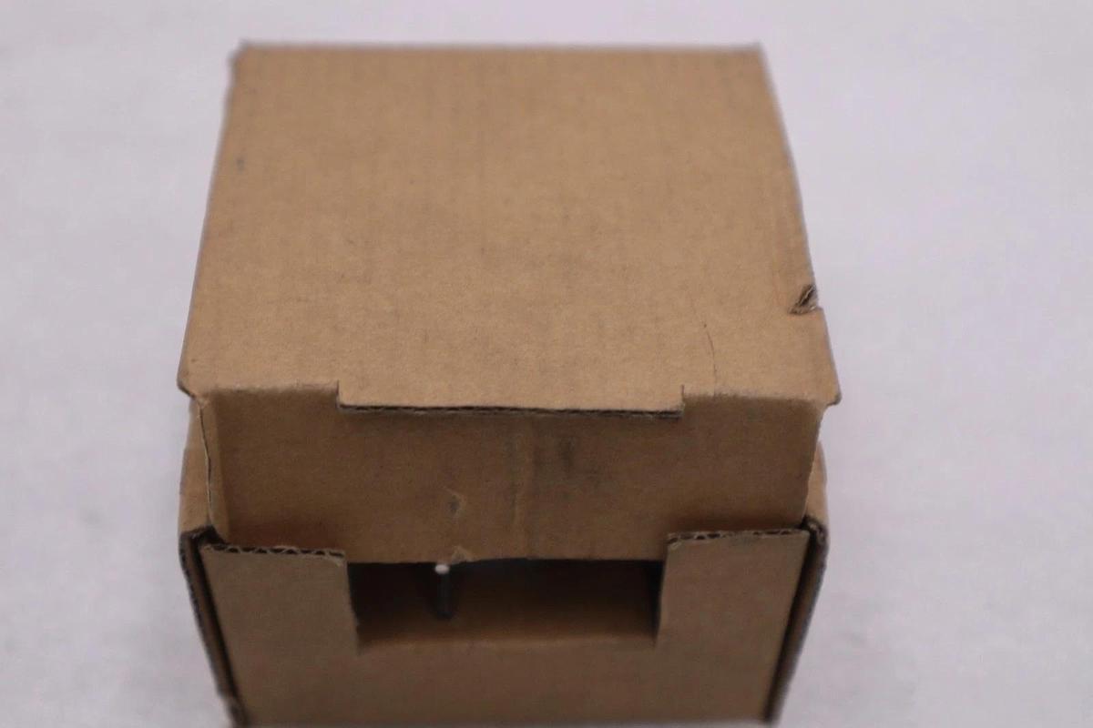 NEW OPEN BOX AB 193-T1AA80 ALLEN BRADLEY OVERLOAD RELAY 0.55-0.80A STK K2106CC