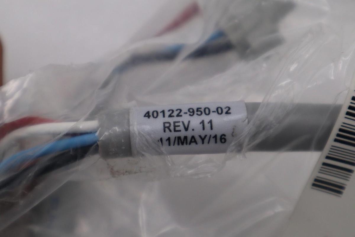Used NEW ALLEN BRADLEY 40122-950-02 CABLE CONNECTOR 5POSITION 18IN LENGTH #G661