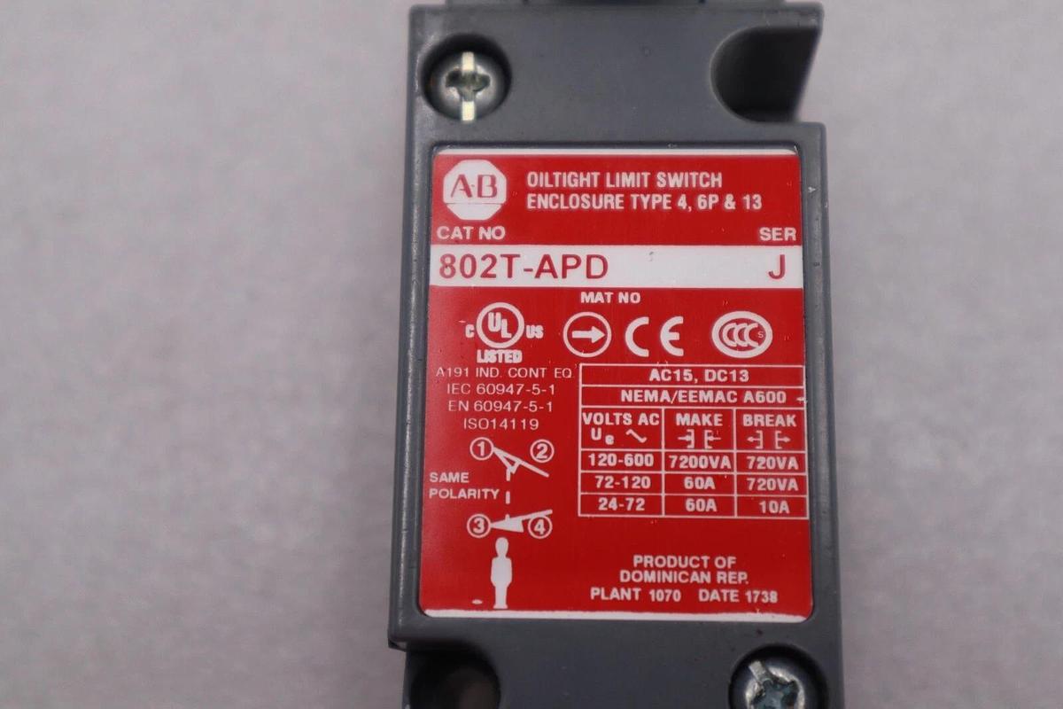 ALLEN BRADLEY 802T-APD OILTIGHT LIMIT SWITCH SER J STOCK #K-2303