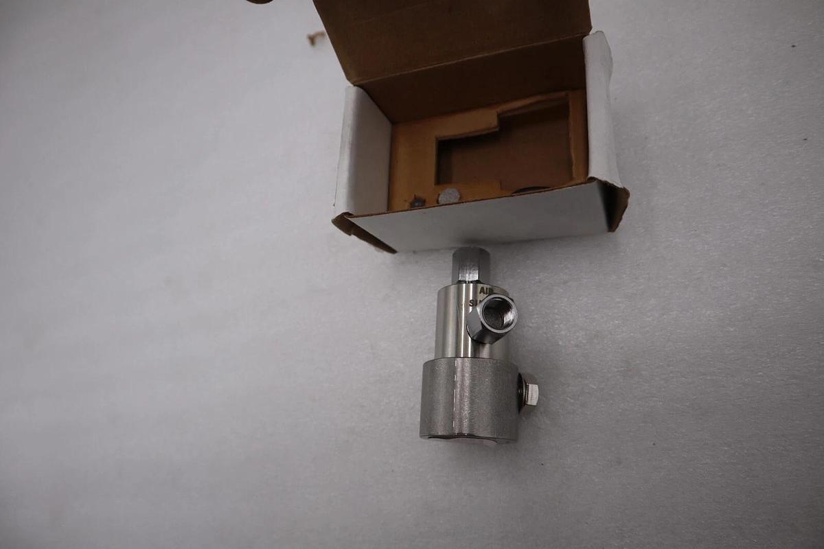 Used NEW Hastelloy-C Diaphragm Transmitter 235332 STOCK G864A