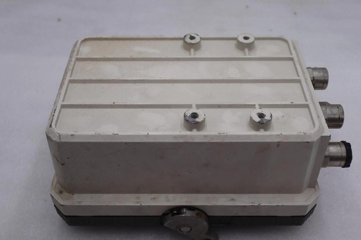 Used Magnetic Flow Converter Model AM11 100-130VDC 80-264VAC Used Stock #3494