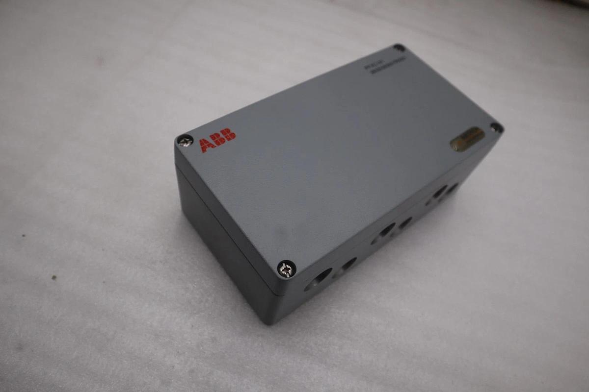 ABB 3BSE029997R0001 PFXC141 JUNCTION BOX NEW IN BOX STOCK GF-640