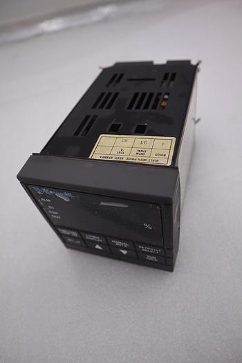 Used Honeywell DC330B-K0-000-20-000000-00-0 Universal Controller STOCK 4309