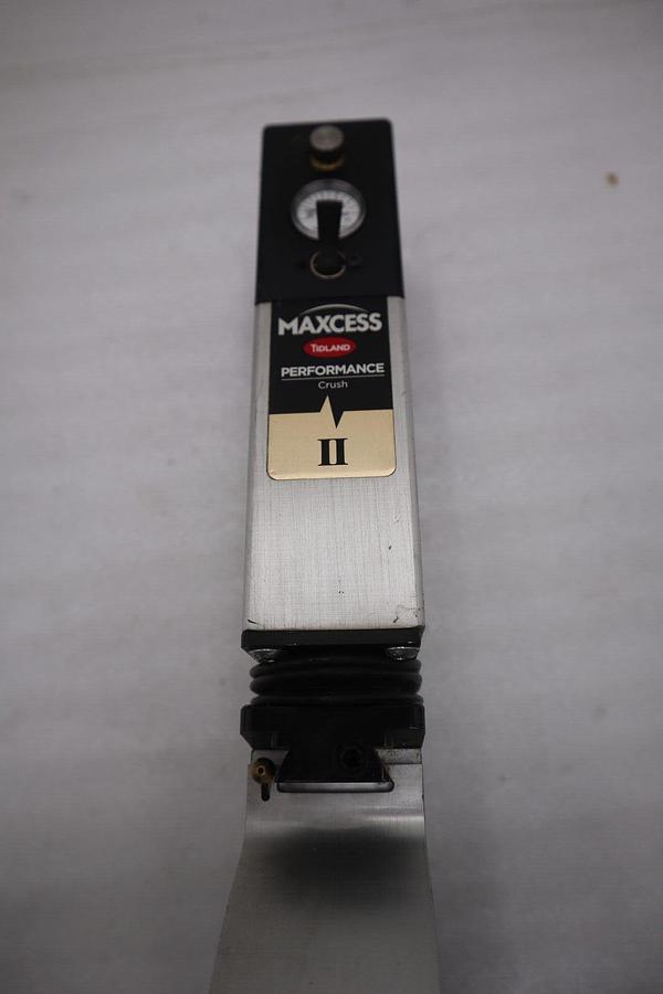 Used Tidland 568924-C CLASS II Pneumatic Circular Knife With Holder STOCK S-150-A