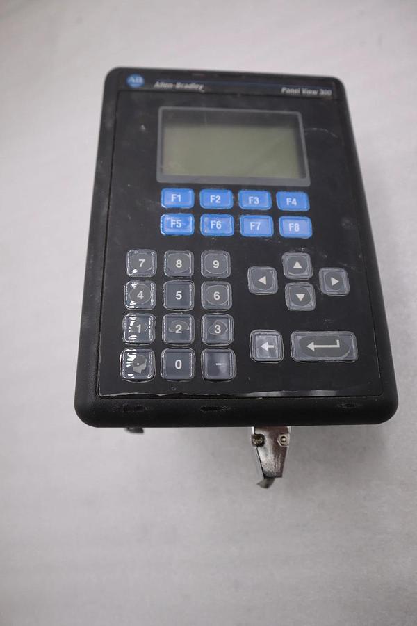 Used Allen Bradley Panel View 300 2711-K3A5L1 Ser B Rev B AB STOCK 3718CC