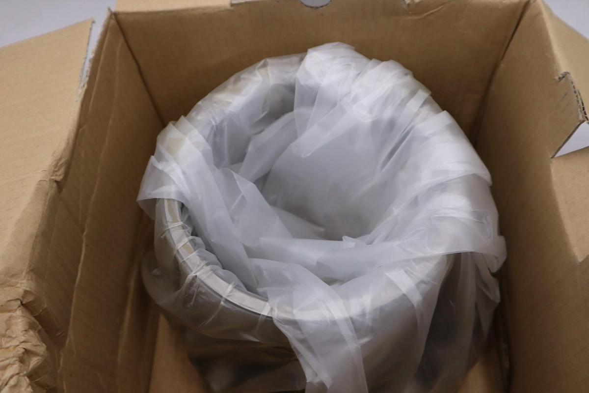 Used SKF OH 3132 H BEARING SLEEVE NEW OPEN BOX STK SGF29