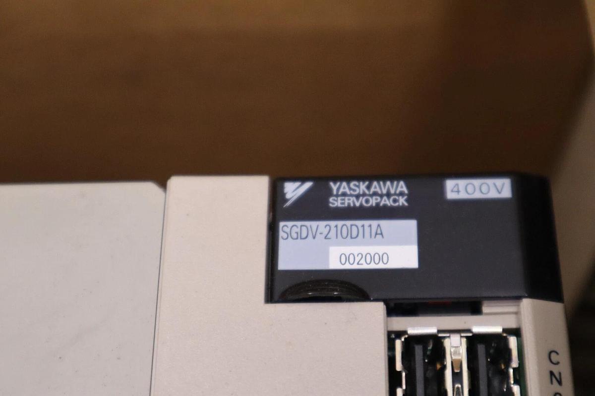 Used YASKAWA Electric SGDV-21011A002000 SERVOPACK SGDV-210D11A NEW DRIVE STOCK H814