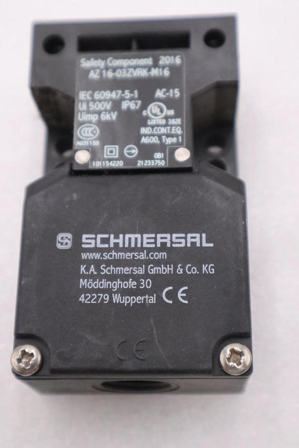 Schmersal AZ16-03ZVRK-M16 INTERLOCK SWITCH NEW OPEN BOX STK H1250A