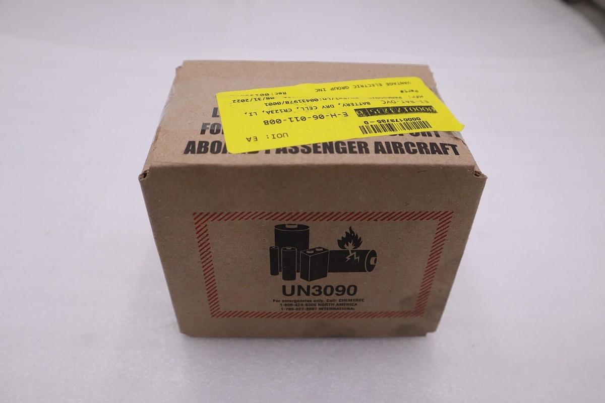 Pnasonic 3V CR123A Lithium Batteries (2 Pack) 85175 (BOX OF 12) STOCK G522A